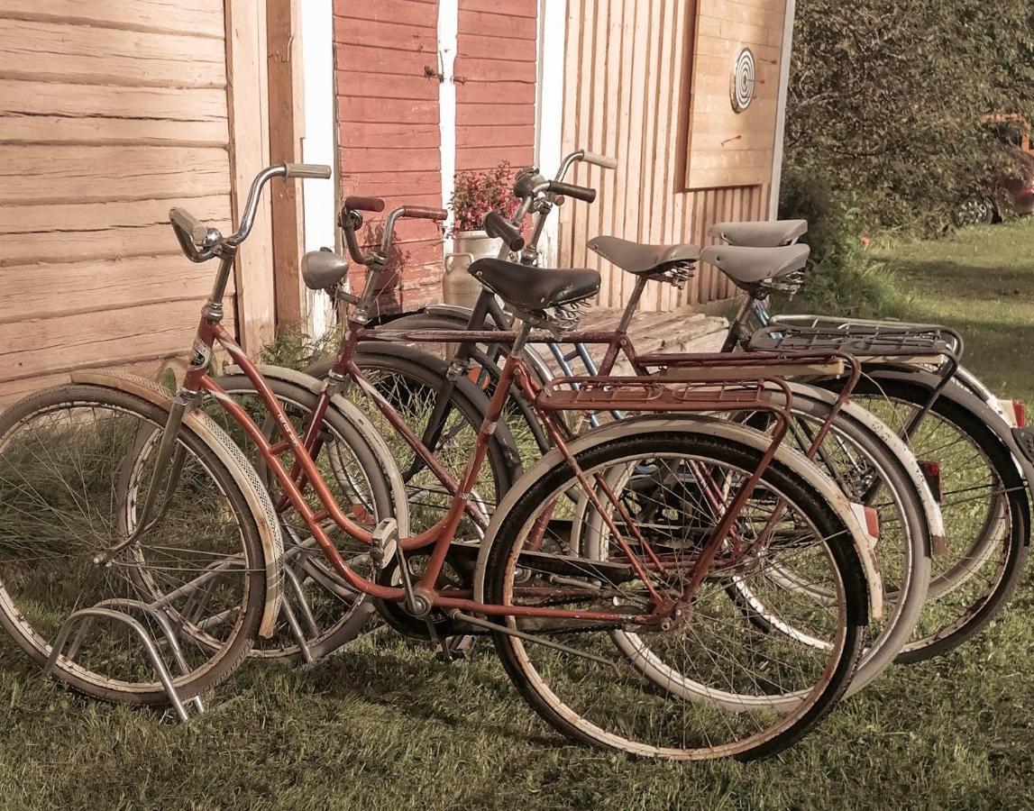 Vanhan Koulun Majatalo-Old School Guest House Kolinkylä Kültér fotó