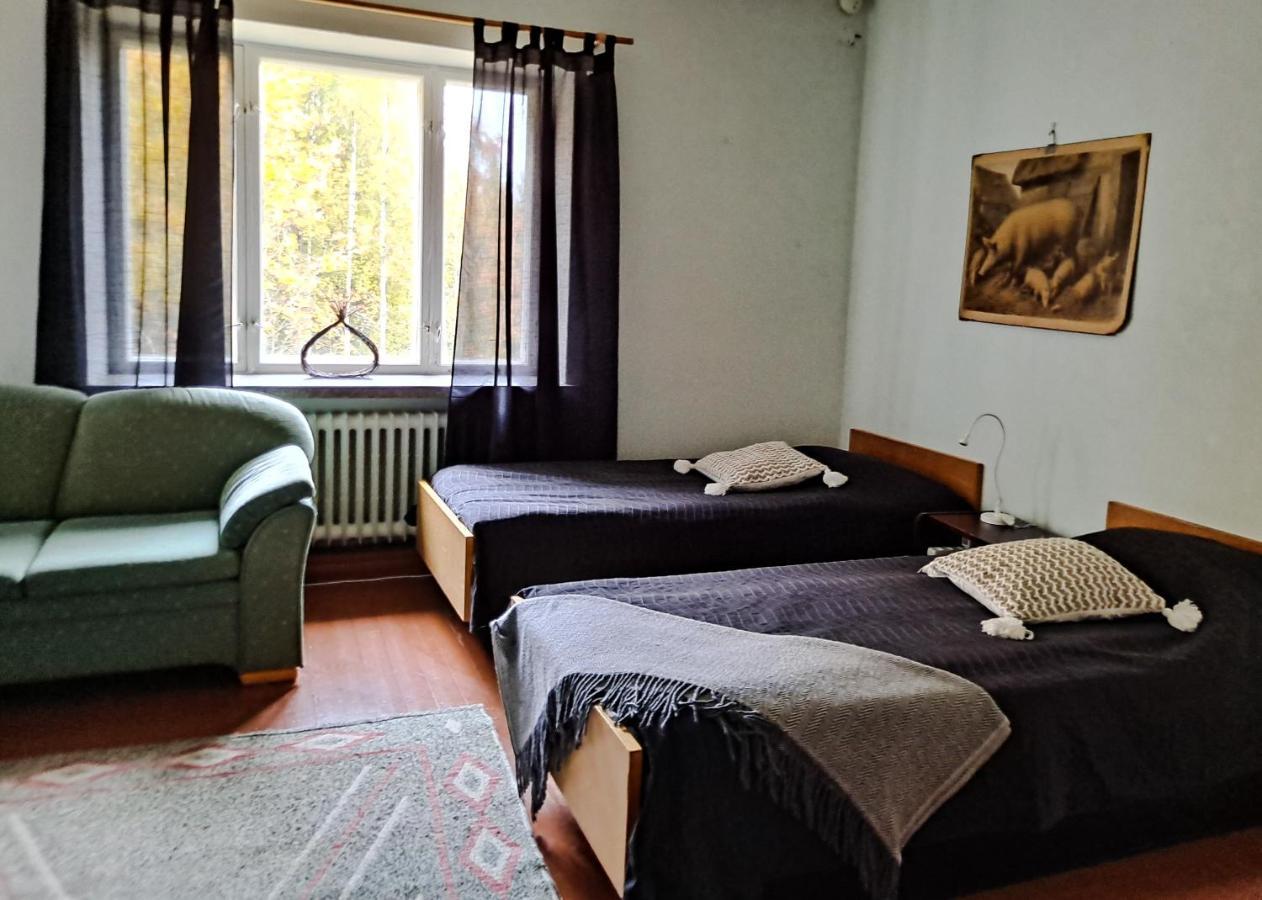 Vanhan Koulun Majatalo-Old School Guest House Kolinkylä Kültér fotó