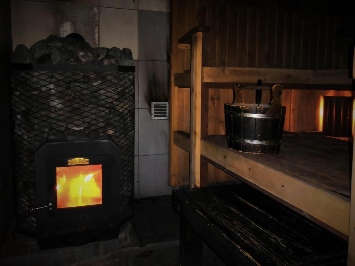 Vanhan Koulun Majatalo-Old School Guest House Kolinkylä Kültér fotó